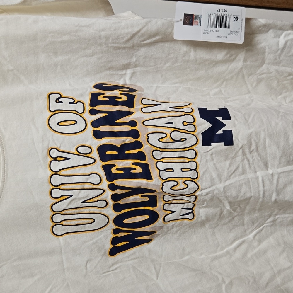 University of Michigan Wolverines T-Shirt NWT - Picture 2 of 9